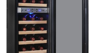 Differences Between Wine Cooler and Home Refrigerator